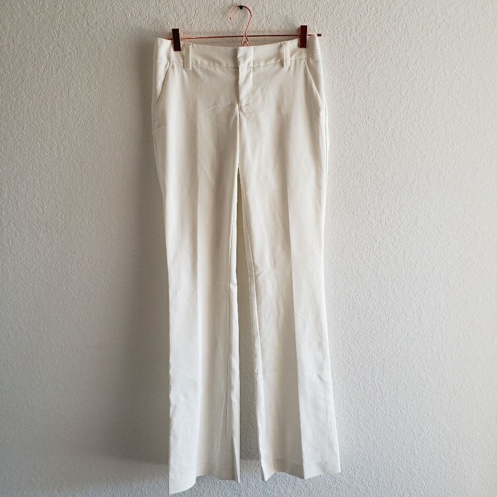 Alice + Olivia | White dress pants